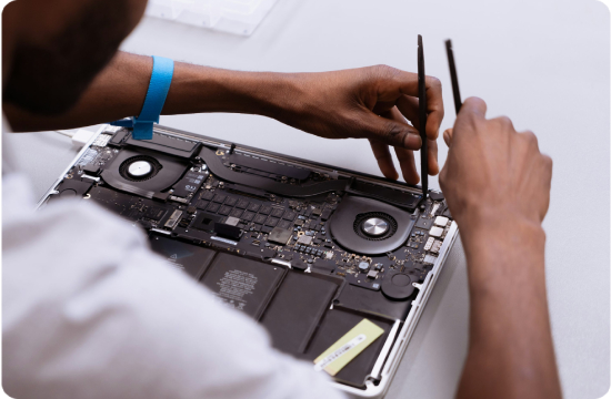 Looking for Expert MacBook Repairs Near Me